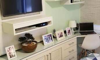 Imagem 6: Barra da Tijuca, 2 quartos + dependencia, andar alto, sol da manha, linda vista mar, lagoa