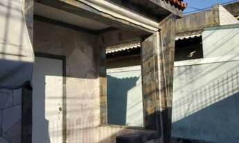 Imagem 2: Bangu, casa duplex com 250m², 4 quartos (2 suites), hidro, terreaço com churrasqueira, qui