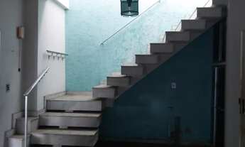 Imagem 5: Bangu, casa duplex com 250m², 4 quartos (2 suites), hidro, terreaço com churrasqueira, qui