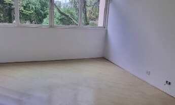 Imagem 3: Apartamento à venda na Barra da Tijuca, RJ: 1 quarto, 1 sala, 1 banheiro e 1 vaga de garag