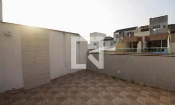 Imagem 3: CASA TRIPLA COM 3 QUARTOS E 2 SUÍTES NA FREGUESIA - JACAREPAGUÁ, RIO DE JANEIRO-RJ COLINA