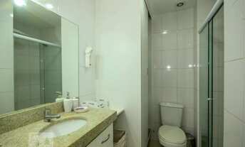 Imagem 3: Vendo excelente apartamento em Copacabana, Rua Bolivar, reformado e mobiliado