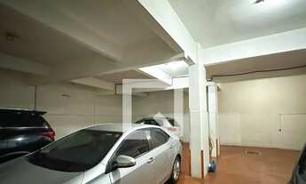 Imagem 2: Cobertura em Copacabana - 4 quartos, 3 banheiros, 243m², 1 vaga de garagem. Próximo ao met