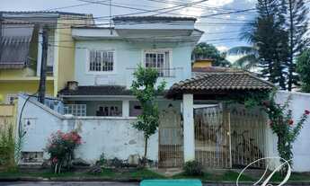 Imagem: Casa de 3 quartos em condomínio de luxo