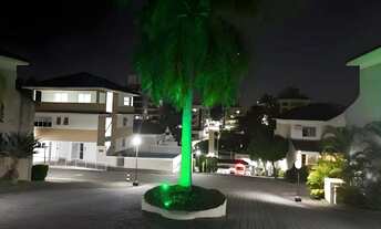 Imagem 1: Casa triplex de 258m² na Freguesia, Rio de Janeiro-RJ, com 3 suítes e lazer completo em co