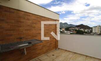 Imagem 4: Casa triplex com 3 suítes na Pechincha: conforto e praticidade em Rio de Janeiro-RJ!