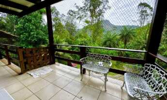 Imagem: Casa de Luxo no Camorim com Cachoeira Privativa