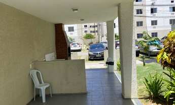 Imagem 4: Apartamento à Venda em Santa Cruz, RJ - Condomínio Jardim dos Lírios I 2 Quartos, 45m², R
