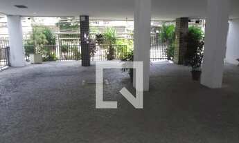 Imagem 4: Apartamento à Venda na Freguesia - Rio de Janeiro-RJ: 2 Quartos, 1 Sala, 2 Banheiros e 1 V