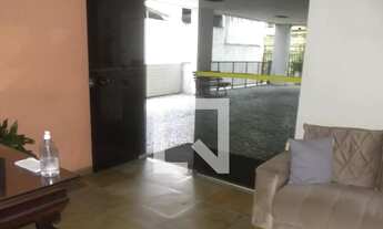 Imagem 5: Apartamento à Venda na Freguesia - Rio de Janeiro-RJ: 2 Quartos, 1 Sala, 2 Banheiros e 1 V