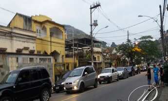 Imagem 2: Piedade!! Clarimundo de Melo, Loja frente de rua, em local de grande movimentação