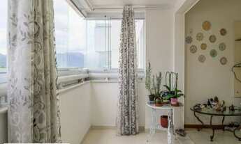 Imagem 3: Portal das Américas, apartamento 2 quartos (suite), andar medio, moveis planejados e linda