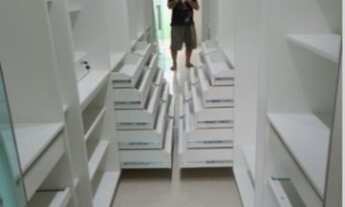 Imagem 3: Vargem Grande, belissima casa triplex, 5 suites + dependencia, amplo quintal com piscina