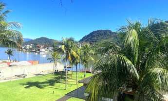 Imagem: Angra, Praia da Ribeira, apartamento duplex