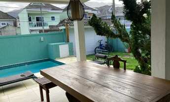 Imagem 4: Vargem Pequena, casa triplex, 4 suites, alto padrão de acabamento, quintal com piscina e a