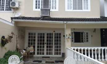 Imagem 2: Vargem Pequena, linda casa duplex, alto padrao de acabamento, 4 quartos (suite com closet