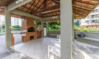 Imagem 3: Barra da Tijuca, Mirante Cinco Estrelas, quarto sala, cozinha planejada, andar alto, sol d