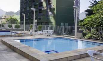 Imagem 7: Barra da Tijuca, Mirante Cinco Estrelas, quarto sala, cozinha planejada, andar alto, sol d