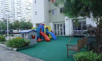 Imagem 3: Apartamento de 2 quartos na Barra da Tijuca com 1 suíte e vista externa Condomínio com in