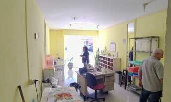 Imagem 6: Salão Comercial à Venda no Centro de Indaiatuba-SP: 3 salas, 3 banheiros, 3 vagas de garag