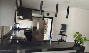 Imagem 7: Belíssimo sobrado no Vila Ytu A/T: 150M; A/C: 125m; 3 dormitórios com sacada, sendo uma s