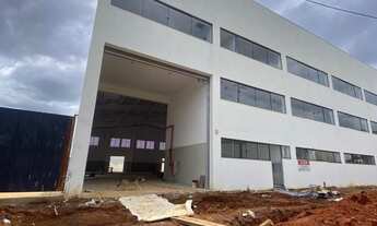 Imagem 2: Galpão Industrial para Locação com 6 Salas e 1.570m2 no Europark Comercial em Indaiatuba-S