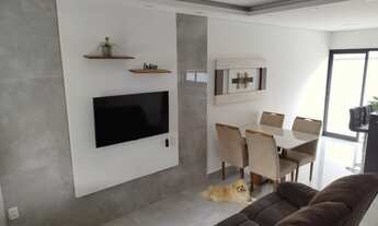 Imagem 2: Belíssimo sobrado no Vila Ytu A/T: 150M; A/C: 125m; 3 dormitórios com sacada, sendo uma s