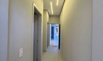 Imagem 5: Casa semi Mobiliada - Casa com 3 suítes + escritório, Sala de estar com pé direito duplo