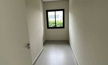 Imagem 6: Casa - 3 suítes, Escritório, Sala de estar com pé direito duplo, Sala de jantar, Lavabo, C