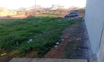 Imagem 3: Terreno com 150,00m², plano excelente localização. Aceita financiamento