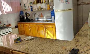 Imagem 6: Casa com 5 Kitnets, sendo 1 com Quarto, WC., Sala, Cozinha e A.S., e 4 Kitnets com Quarto