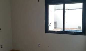 Imagem 7: Lindo imóvel terreo, condominio Parque Gran Reserve com 3 suítes, Sala ampla, Cozinha, Pis