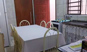 Imagem 7: Sobrado com 6 dormitorios, 3 WCs., Sala, Cozinha, A.S., Fogão à lenha, 2 Vagas de garagem