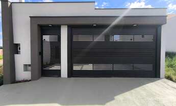 Imagem: Casa à venda em Jardim Casablanca 2 quartos