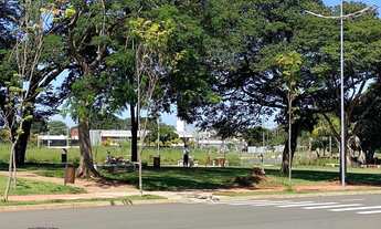 Imagem 4: Terreno - Em condomínio com 339,00m², plano. Próximo a Faculdade Anhanguera, Supermercado