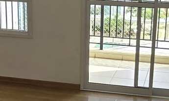 Imagem 4: Apto - 3 Dormitórios(sendo 1 Suíte), WC. Social, Sala 2 ambientes com sacada e churrasquei