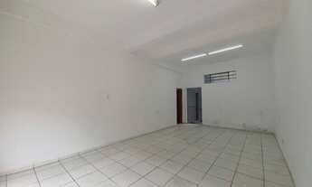 Imagem 5: Salão com 39,00m², WC., Cozinha e Depósito. Excelente localização, em frente ao Cato super