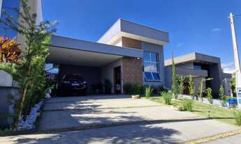 Imagem 2: Casa em Condomínio à Venda em Indaiatuba-SP - 2 Quartos, 1 Suíte, 2 Salas, 2 Banheiros, 4