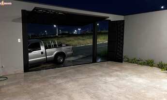 Imagem 2: Casa com 3 Dormitórios (sendo 1 suíte), WC. Social, Sala, Cozinha, A.S., 2 Vagas de garage