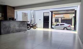 Imagem 7: Magnífica Casa à Venda em Indaiatuba-SP no Jardim dos Colibris: 4 Vagas de Garagem, 188,17