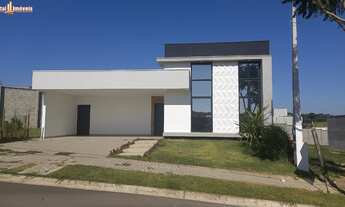 Imagem 5: Casa térrea em condomínio fechado com 3 suítes, uma com closet, 192m², área gourmet, recé