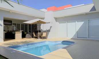 Imagem: Casa térrea com 4 suítes no Condomínio