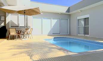 Imagem 5: Casa térrea com 4 suítes no Condomínio Beira da Mata, Piscina, área gourmet