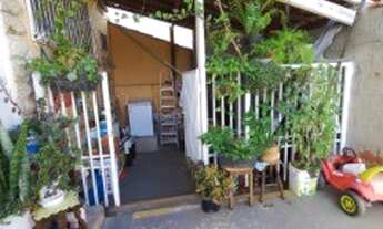 Imagem: SOBRADO - 2 Domts.(Sendo 1 Suíte), 1 WC