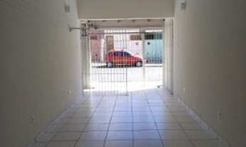 Imagem 4: SOBRADO - 2 Domts.(Sendo 1 Suíte), 1 WC. Social, Sala de Estar, Sala de Jantar, Cozinha, L