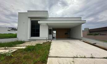 Imagem: Belíssima casa no Condomínio Evidências