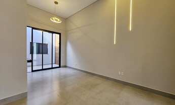 Imagem 2: Casa à Venda em Americana-SP: 3 Quartos, 1 Suíte, 3 Banheiros, 2 Vagas de Garagem, 120m² n