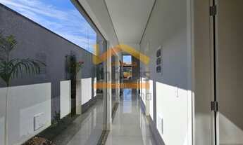 Imagem 2: Casa de Luxo em Condomínio à Venda em Nova Odessa-SP 3 Quartos, 1 Suíte, 2 Salas, 3 Banhe