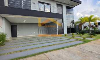 Imagem 5: Casa de alto padrão em condomínio: 3 quartos, 3 suítes, 3 salas, 5 banheiros, 4 vagas, 289