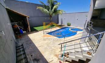 Imagem 2: Casa à venda em Nova Odessa-SP: Residência de luxo no Jardim Maria Helena com 3 suítes e 4